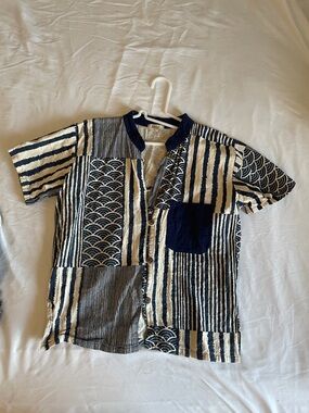 Men's Navy & White Patchwork Short Sleeve Button-Down Shirt
